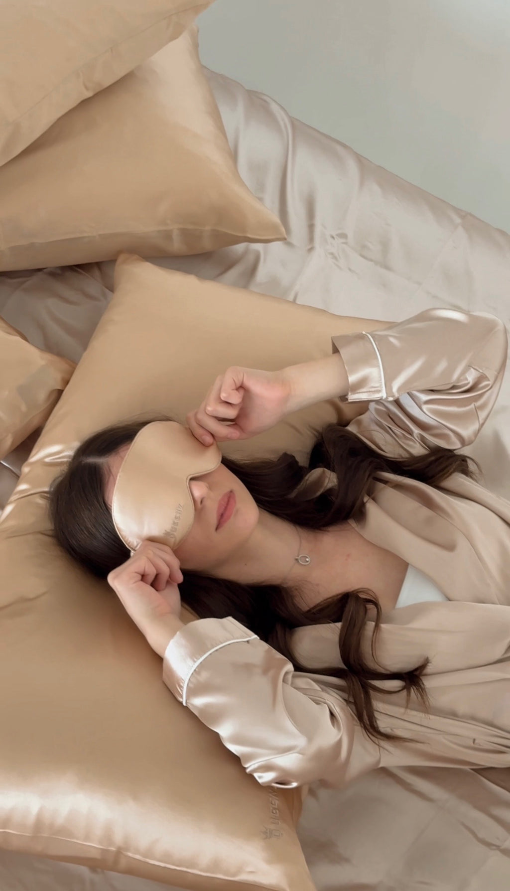 %100 Mulberry Silk Eyemask